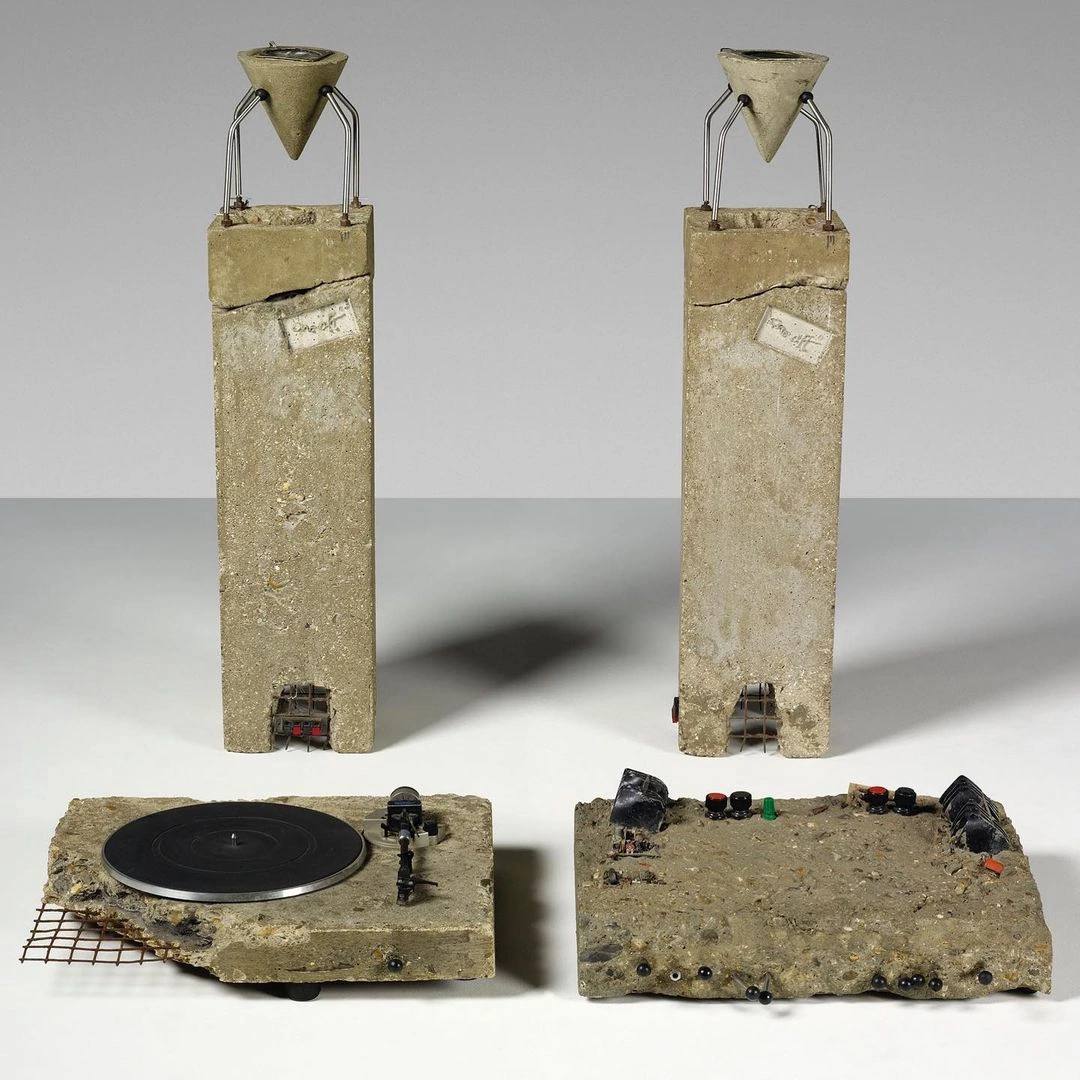 Ron Arad Concrete Stereo, 1983